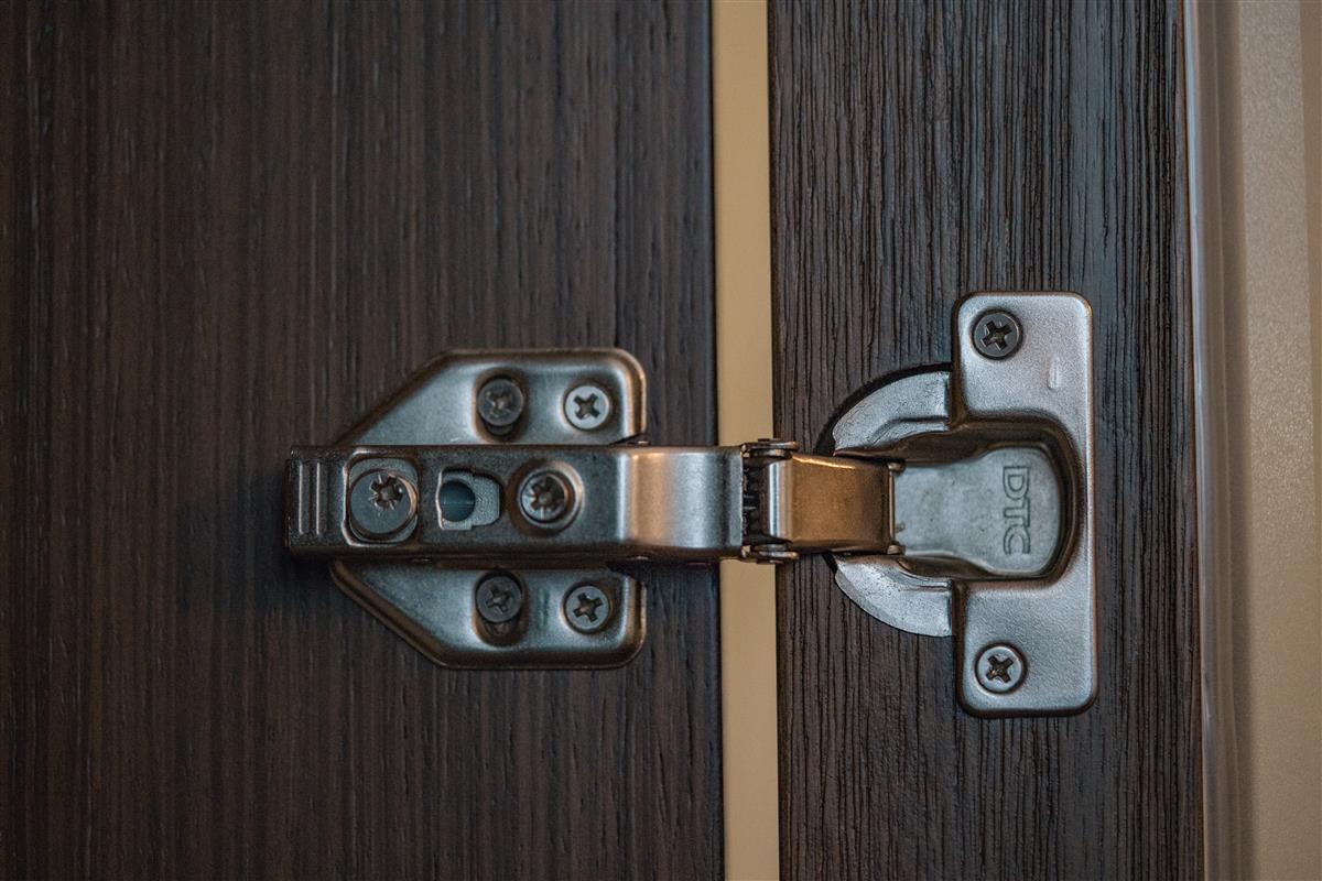 Hardware & Fasteners